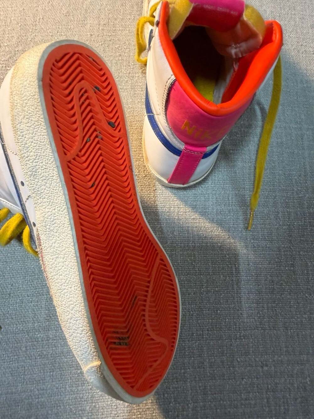 Nike - Picture 5 of 6